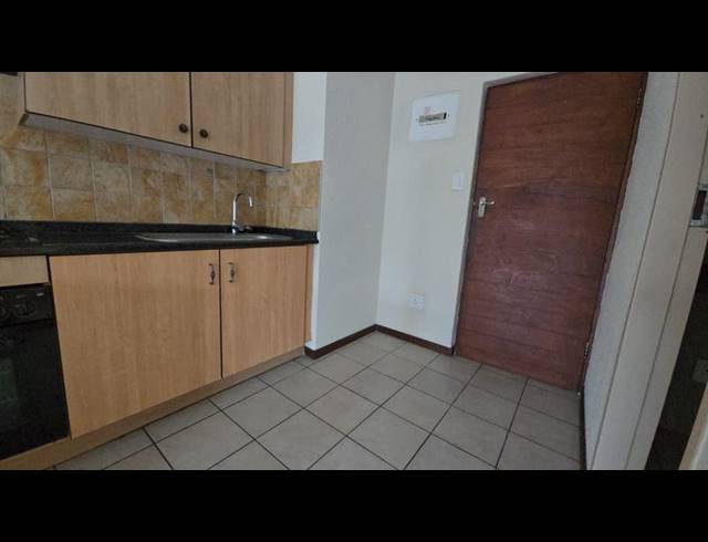 1 BEDROOM APARTMENT FOR SALE IN HATFIELD